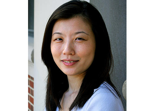 Jumi Hayaki, associate professor of psychology